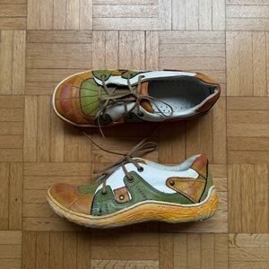 90s Style Leather Women’s Shoes